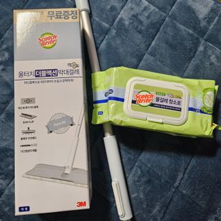 3M 스카치브라이트 파스텔블루 대형 밀대걸레 + 물걸레청소포 대형 30매 세트 — 5점을 준 리뷰어가 2023년 12월 올린 사용 사진