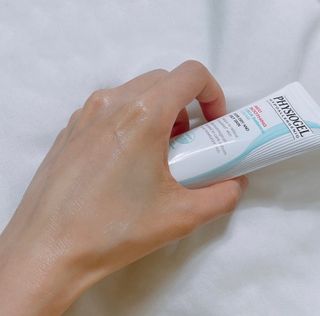 피지오겔 레드수딩 시카밸런스 크림 50ml — 3.5점을 준 리뷰어가 2022년 4월 올린 사용 사진