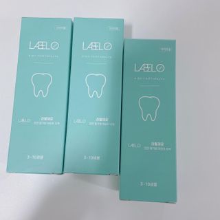 치과에서 쓰는 치약 _ 라벨제로 저불소 꼬마, 키즈, 유아, 베이비, 주니어 안전한 어린이치약 — 5점을 준 리뷰어가 2023년 1월 올린 사용 사진