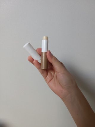 더사가오브수 [사가수] 효혜윤 보태니컬 에너지 에센스인로션 20ml /아이포올 스틱 3g — 5점을 준 리뷰어가 2023년 3월 올린 사용 사진