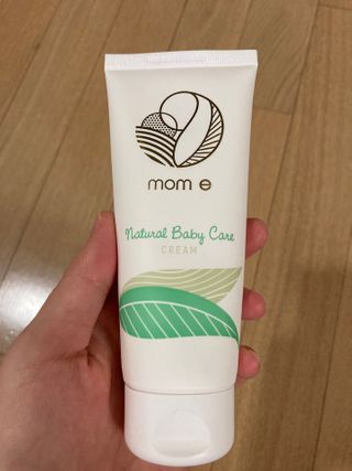 mom e 맘이 내추럴 베이비 케어 크림+바디오일 — 5점을 준 리뷰어가 2021년 1월 올린 사용 사진