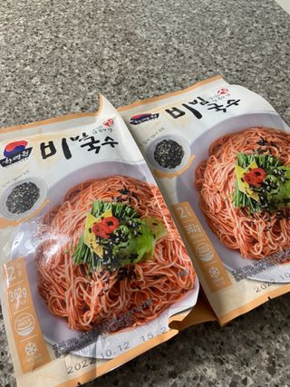 [한면원] 비빔국수 2인분 — 5점을 준 리뷰어가 2022년 8월 올린 사용 사진