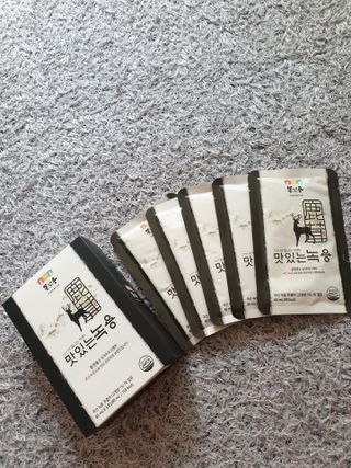 [몸엔용] 과일을 넣어 국산녹용을 맛있게 60ml x 30포 — 5점을 준 리뷰어가 2021년 6월 올린 사용 사진