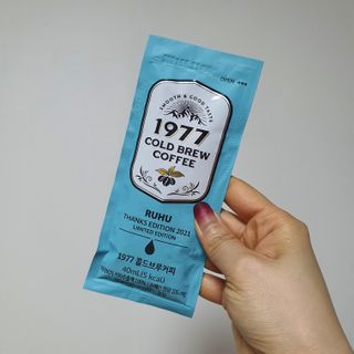 여우두마리 1977 콜드브루 스틱 더치커피 루후 커피팩토리 — 5점을 준 리뷰어가 2021년 2월 올린 사용 사진