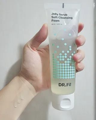 닥터에프파이브 젤리스크럽 소프트 클렌징폼 120ml — 5점을 준 리뷰어가 2022년 7월 올린 사용 사진