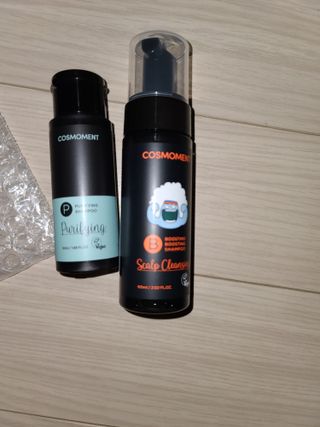 코스모먼트 부스티모 부스팅샴푸60ml + 비듬세정 진정샴푸50ml — 3점을 준 리뷰어가 2021년 11월 올린 사용 사진