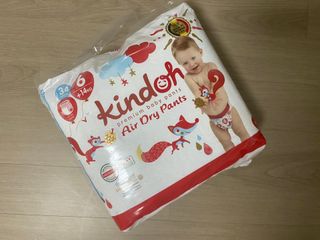 킨도 프리미엄 에어드라이v2 팬티형 기저귀 — 5점을 준 리뷰어가 2021년 7월 올린 사용 사진