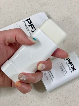 파워풀엑스 나우 / PFX 데오스틱 (언타이틀드 / 블루밍모멘트 / 젠틀브리즈) 1차 [언타이틀드] — 4점을 준 리뷰어가 2024년 6월 올린 사용 사진