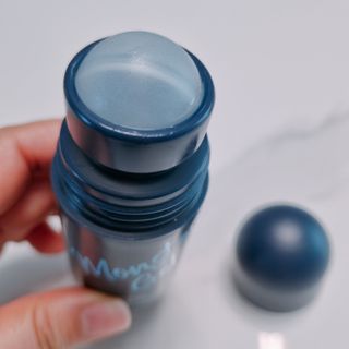 [바록스] 류현진 올인원 바디릴렉싱 몬스터겔 50ml — 5점을 준 리뷰어가 2021년 4월 올린 사용 사진