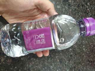 몽베스트 [MONTBEST] 330mL 20병 — 5점을 준 리뷰어가 2021년 10월 올린 사용 사진