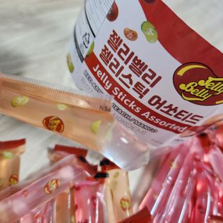 젤리벨리 젤리스틱 어쏘티드 900g — 5점을 준 리뷰어가 2022년 8월 올린 사용 사진