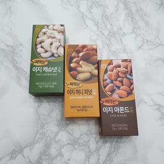 짜먹는 이지견과 짜먹는 이지아몬드, 짜먹는 이지허니피넛, 짜먹는 이지캐슈넛 각 10g X  10포 — 4.5점을 준 리뷰어가 2021년 2월 올린 사용 사진