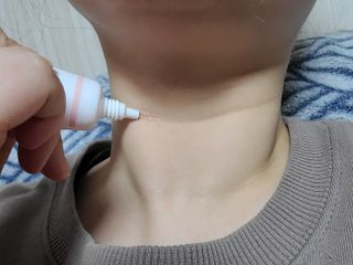 셀몽드 링클 이레이저 스팟 세럼 +핵산 미라클 앰플 마스크 — 5점을 준 리뷰어가 2022년 2월 올린 사용 사진