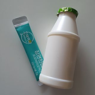 [유산균] 오마이락 장편한습관 프로바이오틱스 30P — 5점을 준 리뷰어가 2022년 11월 올린 사용 사진