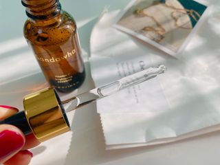 스킨큐어 산다화 비타민c 화이트닝 에센스 30ml — 5점을 준 리뷰어가 2022년 2월 올린 사용 사진