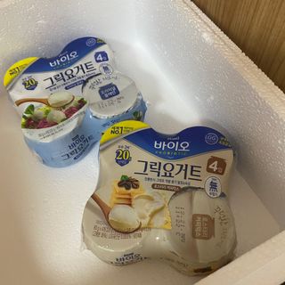 매일바이오 그릭요거트 오리지널 플레인 4개, 로스터리 커피믹스 4개 — 5점을 준 리뷰어가 2021년 12월 올린 사용 사진