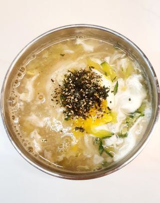[한면원] 잔치국수 2인분 — 5점을 준 리뷰어가 2022년 7월 올린 사용 사진