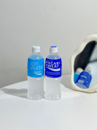 [동아오츠카] 포카리스웨트  500ml PET + 이온워터 500ml PET — 5점을 준 리뷰어가 2025년 7월 올린 사용 사진