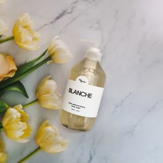 빅그린 니치 퍼퓸 바이옴바디워시 500ml(상탈, 블랙베리&베이, 블랑쉐 3종 중 택1) — 4점을 준 리뷰어가 2022년 7월 올린 사용 사진