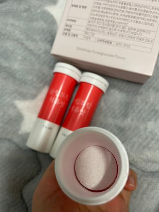 [슬림드랍 석류맛] 건기식 다이어트 보조제 겸 비타민 — 5점을 준 리뷰어가 2022년 2월 올린 사용 사진