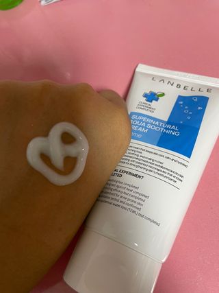 랑벨 수퍼내츄럴 아쿠아 수딩 크림 100ml — 5점을 준 리뷰어가 2022년 5월 올린 사용 사진