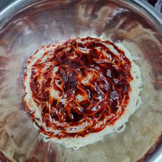 팔도비빔장 시그니처 380g 2개 — 5점을 준 리뷰어가 2022년 2월 올린 사용 사진