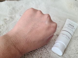 체르엠  프루브 콜라겐 앰플세럼 60ml 1병 — 5점을 준 리뷰어가 2021년 12월 올린 사용 사진