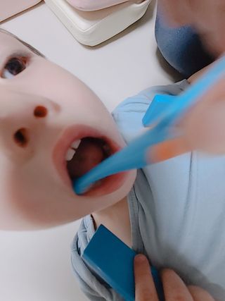 닥터데디스 안심저불소 키즈치약 (라즈베리, 청포도향 중 택 1) 60g +  여행용 미니 치약 15g — 5점을 준 리뷰어가 2022년 7월 올린 사용 사진