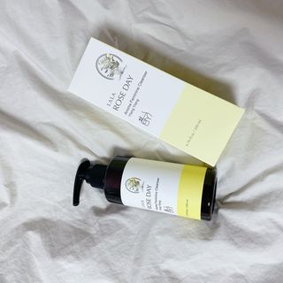 라라로즈데이 시즌2 여성청결제 200ml 아로마 페미민 클렌저, 독일더마인증 — 5점을 준 리뷰어가 2021년 9월 올린 사용 사진