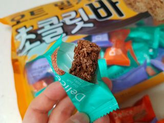 델리스 오트 밀키 초콜릿 바 — 4.5점을 준 리뷰어가 2022년 5월 올린 사용 사진