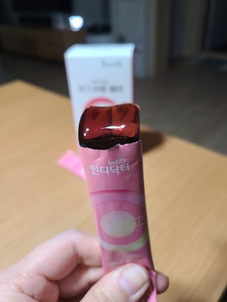 [인디닥터] 면역 생생 핑크 이뮨 젤리 — 5점을 준 리뷰어가 2022년 5월 올린 사용 사진