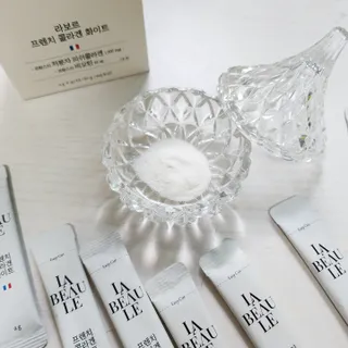 라보르 프렌치 콜라겐 화이트 — 5점을 준 리뷰어가 2022년 10월 올린 사용 사진