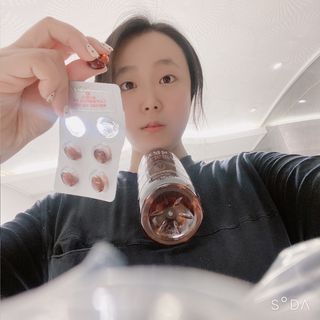 루버스 🎬REELS🎬k-berry seed oil 100 — 4점을 준 리뷰어가 2022년 9월 올린 사용 사진