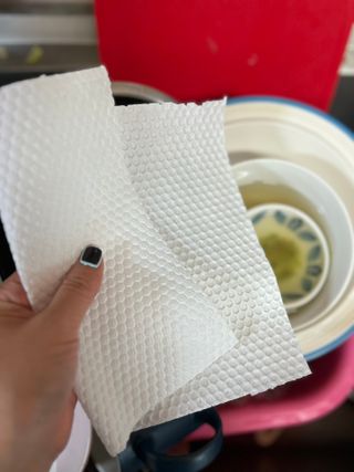 부직포나라 중금속유해물질ZERO 뜯어쓰는 주방 일회용수세미 60매 2매 — 5점을 준 리뷰어가 2022년 10월 올린 사용 사진