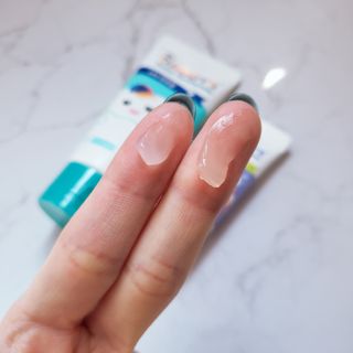 닥터데디스 안심불소 튼튼치약(청포도, 민트 중 택 1) 60g + 여행용 미니 치약 15g — 5점을 준 리뷰어가 2022년 7월 올린 사용 사진