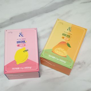비타앤C 레몬맛, 망고맛 — 5점을 준 리뷰어가 2021년 4월 올린 사용 사진