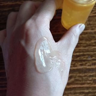 체르엠 스템앤셀 비타민 브라이트닝 에센스 30ml 1개 — 5점을 준 리뷰어가 2021년 9월 올린 사용 사진