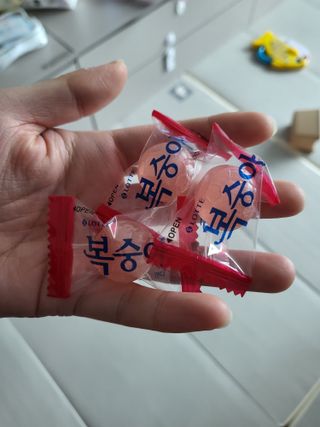 청포도캔디 복숭아캔디 — 5점을 준 리뷰어가 2022년 11월 올린 사용 사진