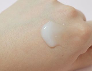 랑벨 수퍼내츄럴 아쿠아 수딩 크림 100ml — 5점을 준 리뷰어가 2022년 7월 올린 사용 사진
