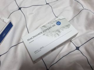 [ 유니자르 ] 미백의 끝판왕 = 브라이트닝99 + 나이아신아마이드100 — 5점을 준 리뷰어가 2022년 1월 올린 사용 사진