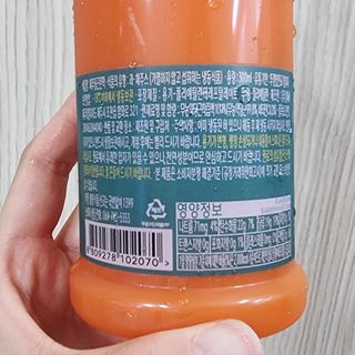 탐라원 제주의 맛, 몬딱주스 4종세트 - 한라봉몬딱주스, 천혜향몬딱주스, 청귤에이드, 당근몬딱주스 — 3점을 준 리뷰어가 2021년 8월 올린 사용 사진