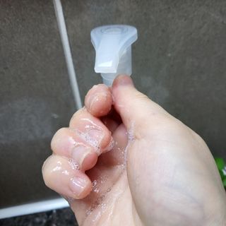 소담스퀘어 상암 네쉬 소이 바이옴 스칼프 밸런싱 샴푸 — 4점을 준 리뷰어가 2022년 11월 올린 사용 사진