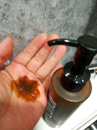 헤어플러스 콴디 플러피 클라우드 버블 팩 클렌저 — 5점을 준 리뷰어가 2021년 3월 올린 사용 사진