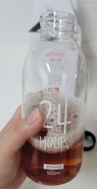 클린24시간 1BOX(5포) + 전용보틀(500ml) — 5점을 준 리뷰어가 2023년 8월 올린 사용 사진