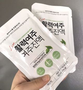 참유원 특허제조 활력 여주진액 여주즙 50포 — 5점을 준 리뷰어가 2022년 1월 올린 사용 사진