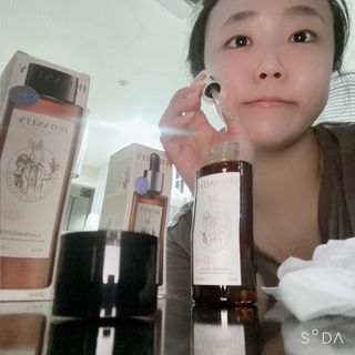 보타니티 [홍]조[진]정[결]케어 플라본 부스터 210ml / 플라본 세럼 50ml — 4점을 준 리뷰어가 2022년 7월 올린 사용 사진
