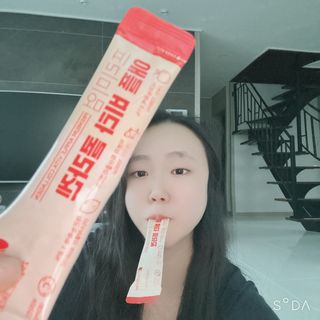 소담스퀘어 상암 [애플트리] 프리미엄 애플 비타 콜라겐 — 4점을 준 리뷰어가 2022년 12월 올린 사용 사진