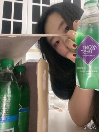 몽베스트 Montbest with Sparkling water Plain 20병 — 4점을 준 리뷰어가 2021년 10월 올린 사용 사진