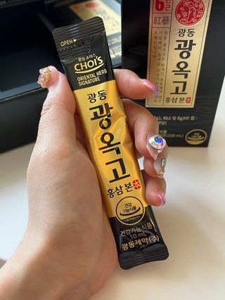 광동생활건강 [광동제약] 광동 광옥고 홍삼 본 30포 + 쇼핑백 증정 — 5점을 준 리뷰어가 2022년 5월 올린 사용 사진
