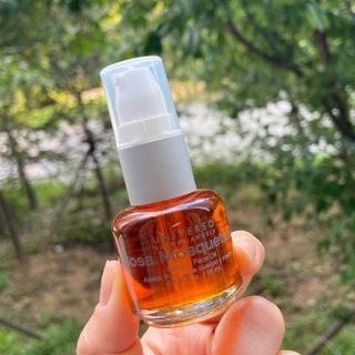 유니베르소 로즈힙 오일 15ml — 5점을 준 리뷰어가 2021년 7월 올린 사용 사진